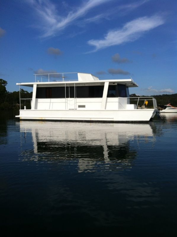 Houseboat for sale in Australia