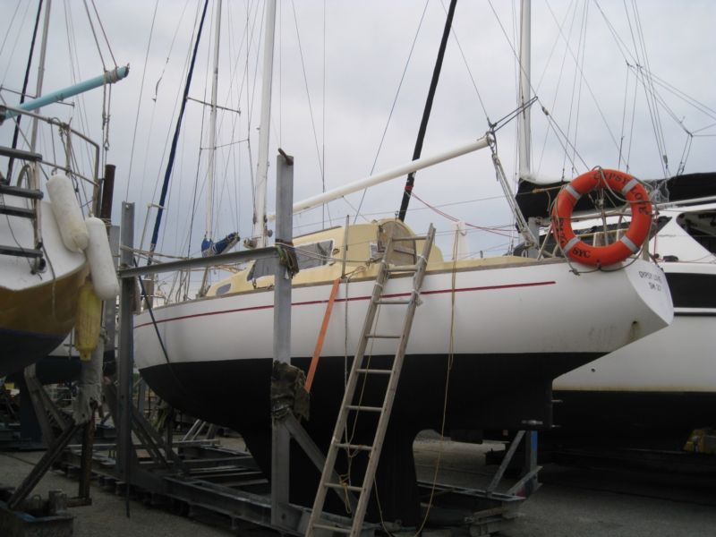 27 ft yacht for sale