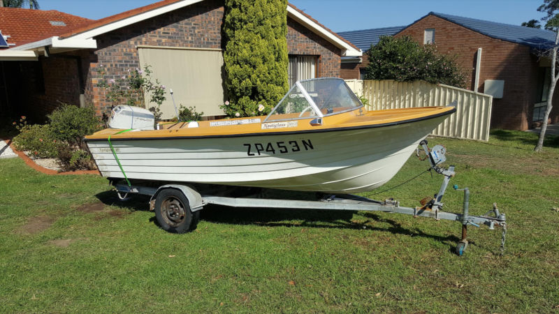 Nautiglass 149 Mk Ii 15 Foot Runabout Boat Buy It Now $500 ...