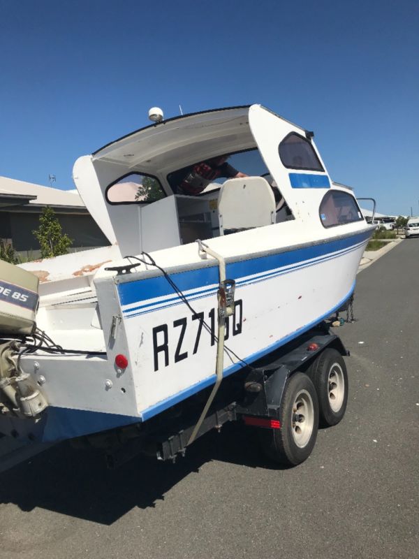 Hartley 22ft Wooden Boat With Trailer And 85 Evinrude for 