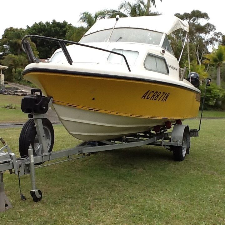 Boat Mustang 1700 5m Half Cabin for sale from Australia