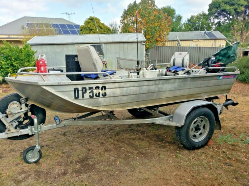 Brooker 4m Boat Tinny, 30hp Tohatsu Outboard Motor & Heavy Duty Tilt ...