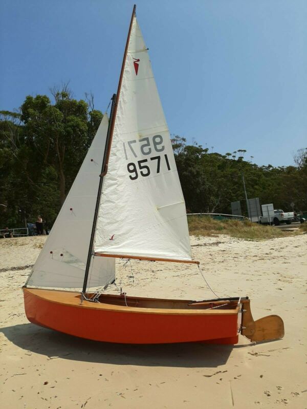 heron sailing dinghy - adelaide, australia - free