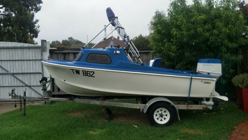 Half Cabin, Bellboy, 4.2m, 60hp Evinrude for sale from Australia