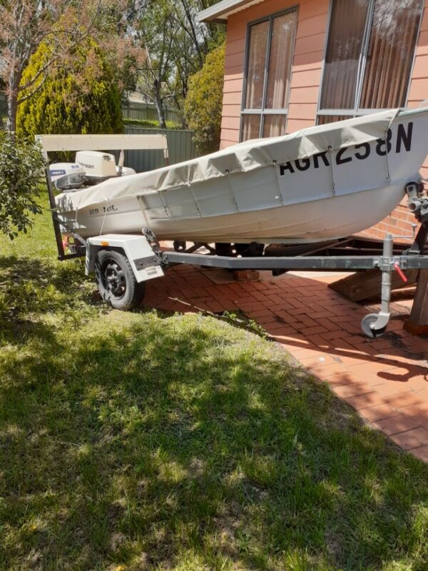 runabout boat for sale