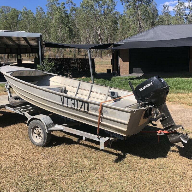 4.3 Savage Aluminium Boat, 30hp Suzuki Electric Start Only 40 Hours ...