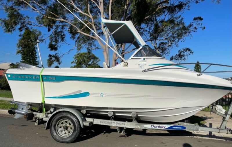 Streaker 4.58 Cuddy Cabin 2005 90HP Yamaha 10HOURS for sale from Australia