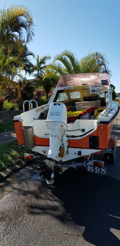 Half Cabin Fibreglass Boat 5m for sale from Australia