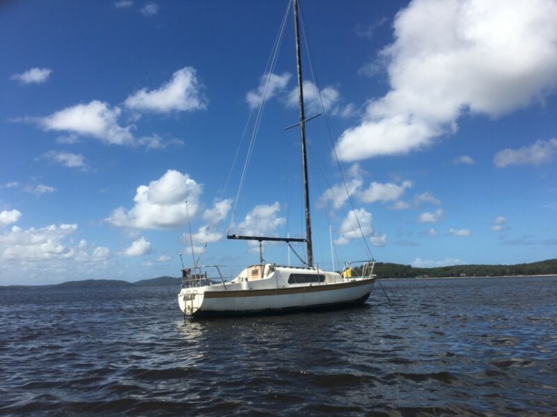 top hat yacht for sale lake macquarie